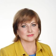 Попова Елена
